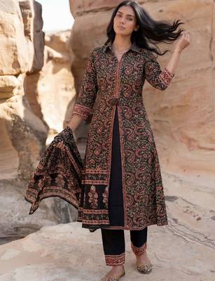 Women Ethnic Motifs Printed Cotton Kurta With Trousers & Dupatta 3