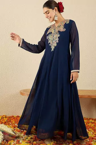 Paisley Embroidered V-Neck Georgette Anarkali Kurta with Trousers