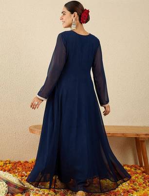 Paisley Embroidered V-Neck Georgette Anarkali Kurta with Trousers 4