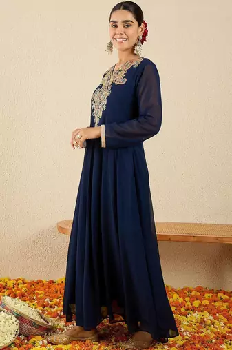Paisley Embroidered V-Neck Georgette Anarkali Kurta with Trousers