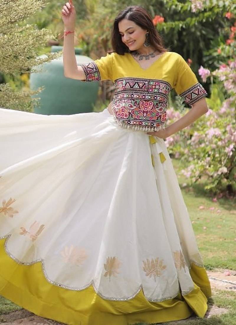 NAVRATRI  Flared Lehenga & Multicolor Kutchi Embroidered Blouse Set-full stitched free size