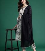 Women Floral Printed Beads and Stones Cotton Kurta with Trousers & With Dupatta