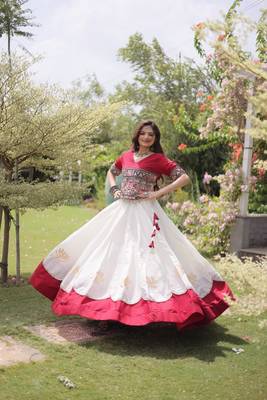 NAVRATRI  Flared Lehenga & Multicolor Kutchi Embroidered Blouse Set-full stitched free size 4