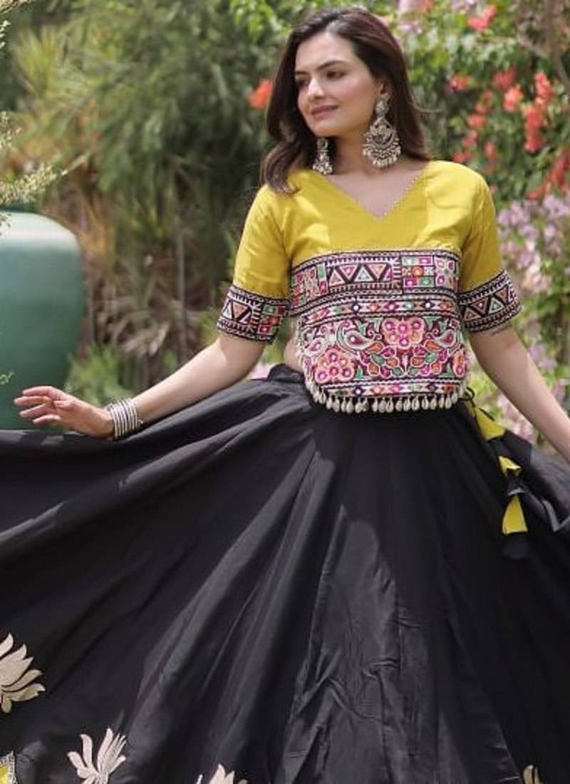 NAVRATRI  Flared Lehenga & Multicolor Kutchi Embroidered Blouse Set-full stitched free size