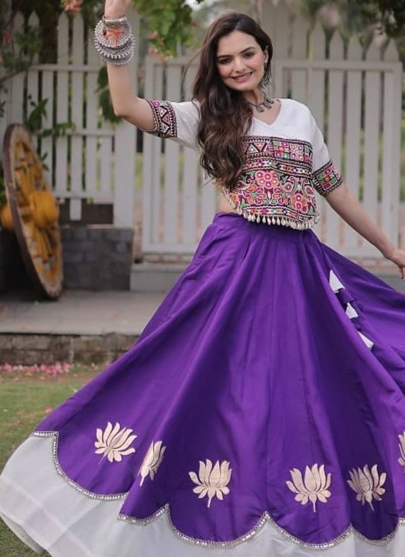 NAVRATRI Traditional Flared Lehenga & Multicolor Kutchi Embroidered Blouse Set