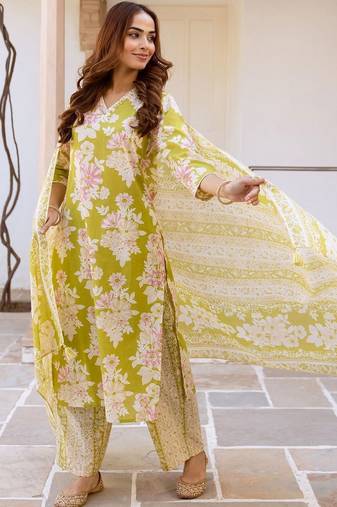 Women Floral Printed Cotton Kurta with Palazzos & With Dupatta