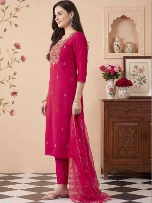 Women Ethnic Motifs Embroidered Thread Work Kurta with Trousers & With Dupatta 4