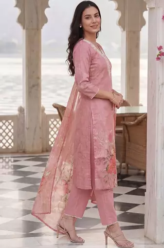 Women Floral Printed Thread Work Linen Kurta with Trousers & With Dupatta