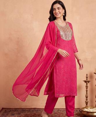 Women Striped Sequinned Kurta with Trousers & With Dupatta 3