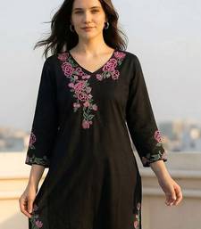 Women Floral Embroidered Thread Work Cotton Kurta with Trousers
