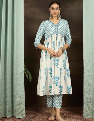 Floral Printed Empire Cotton Kurta With Trousers & Dupatta 5