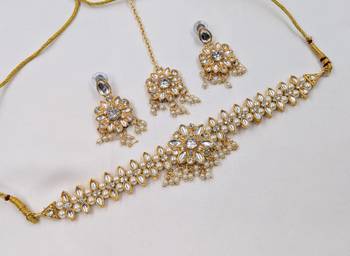 white color necklace set with earrings & maang tikka | kundan & agate stone | gold plated 2