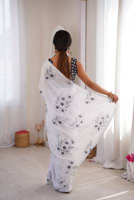 White chiffon digital print siroski diamond work saree 3