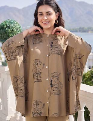 Women Ethnic Motifs Printed Kurti with Trousers 2