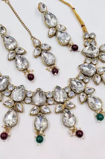 Necklace set with earrings & maang tikka | kundan & agate stone | gold plated