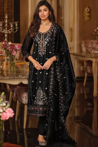 Women Floral Embroidered Panelled Beads and Stones Kurta with Trousers & With Dupatta