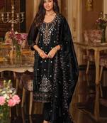 Women Floral Embroidered Panelled Beads and Stones Kurta with Trousers & With Dupatta