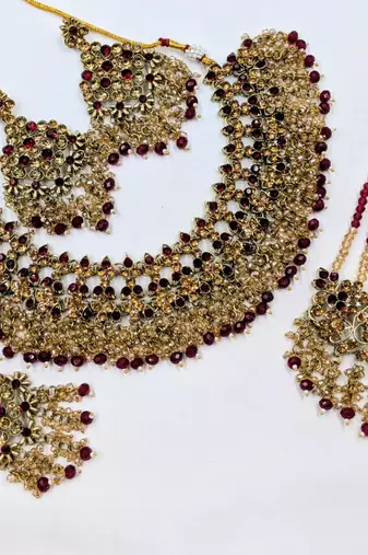 maroon color necklace set with earrings, maang tikka & pasha | kundan & agate stone | gold plated