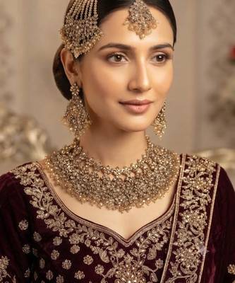 Necklace set with earrings, maang tikka & pasha | kundan & agate stone | gold plated 1