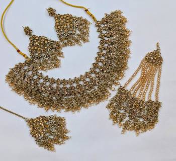 Necklace set with earrings, maang tikka & pasha | kundan & agate stone | gold plated 2
