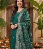 Women Ethnic Motifs Embroidered Thread Work Kurta with Trousers & With Dupatta