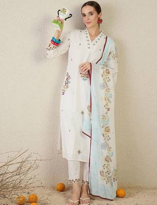Women Floral Embroidered Cotton Kurta with Trousers & Dupatta 6
