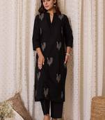 Women Ethnic Motifs Embroidered Thread Work Cotton Kurta with Trousers