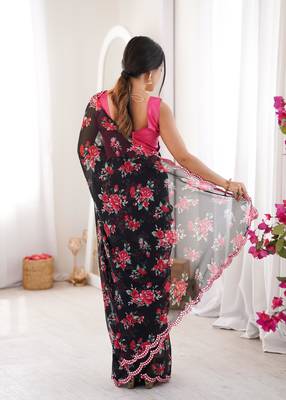 Black chiffon digital print scallped border foil mirror work saree 3