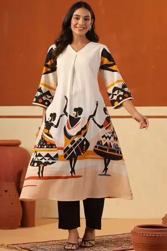 Women Ethnic Motifs Printed Cotton Kurta with Trousers