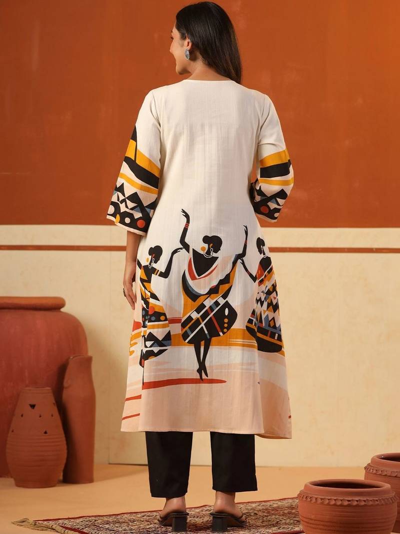 Women Ethnic Motifs Printed Cotton Kurta with Trousers