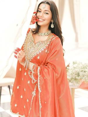 Women Ethnic Motifs Embroidered Kurta with Palazzo & Dupatta 2