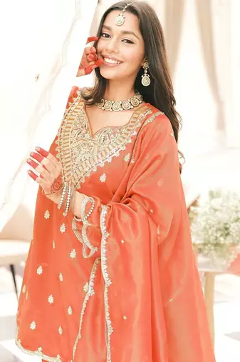 Women Ethnic Motifs Embroidered Kurta with Palazzo & Dupatta