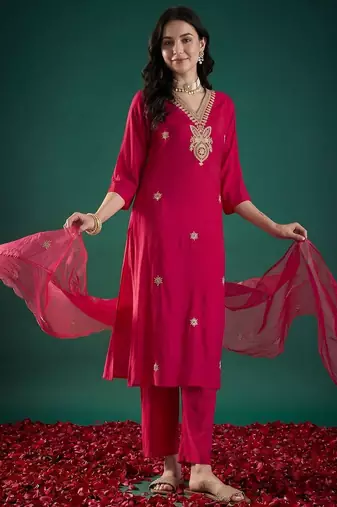 Women Ethnic Motifs Embroidered Thread Work Kurta with Trousers & With Dupatta