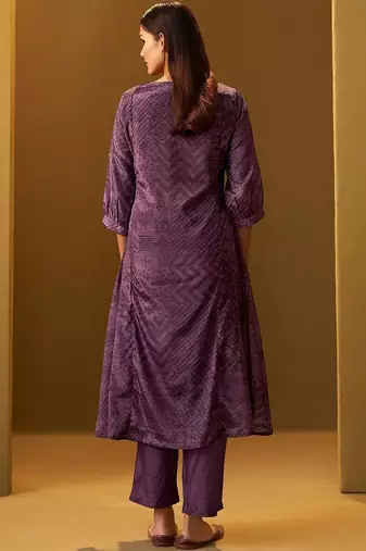 Women Ethnic Motifs Printed Panelled Kurta with Trousers