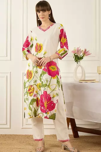 Women Floral Printed Cotton Kurta with Trousers & With Dupatta