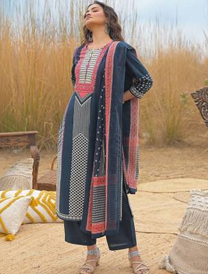 Navy Blue Printed Straight Kurta Trousers Dupatta Set Kurta Sets 6