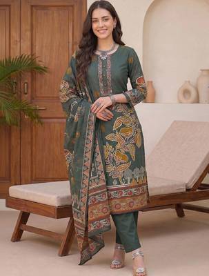 Women Ethnic Motifs Printed Cotton Kurta with Trousers & With Dupatta 1