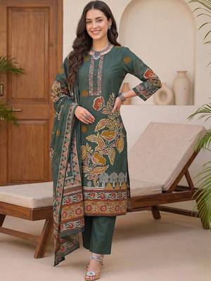 Women Ethnic Motifs Printed Cotton Kurta with Trousers & With Dupatta 6