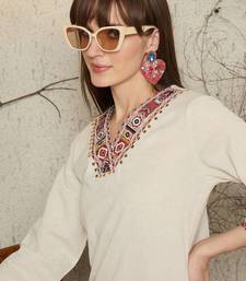 Ethnic Motifs Embroidered V-Neck Straight Thread Work Kurta With Trouser