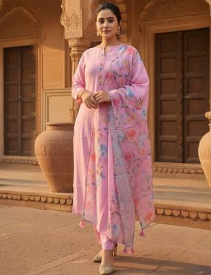 Floral Printed Mandarin Collar Kurta With Trousers & Dupatta 2