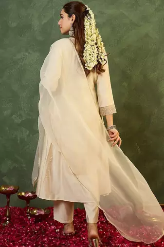 Ethnic Motifs Embroidered Panelled Thread Work Liva Kurta with Trousers & Dupatta