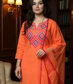 Women Geometric Embroidered V-Neck Mirror Work Kurta with Trousers & Dupatta