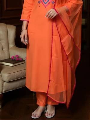 Women Geometric Embroidered V-Neck Mirror Work Kurta with Trousers & Dupatta 6