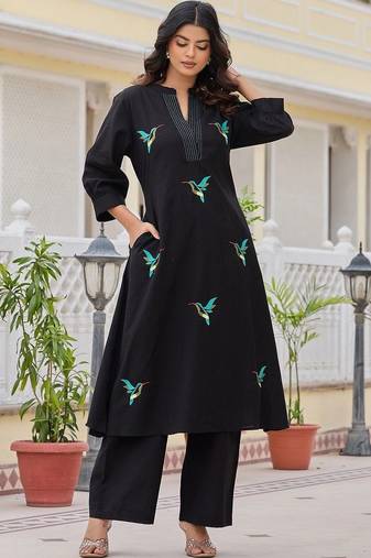Women Animal Embroidered Thread Work Cotton Kurta with Palazzos