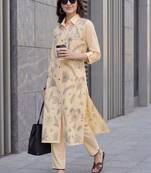 Women Ethnic Motifs Printed Cotton Kurta with Trousers