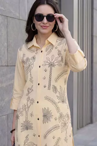 Women Ethnic Motifs Printed Cotton Kurta with Trousers
