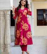 Women Floral Printed Cotton Kurta with Trousers