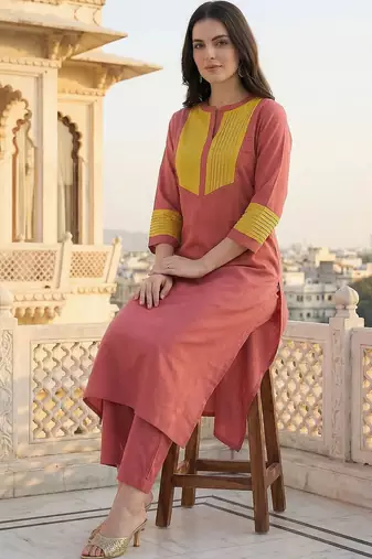 Women Colourblocked Kurta with Trousers