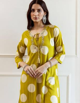 Women Geometric Printed A-Line Kurta with Palazzos 2