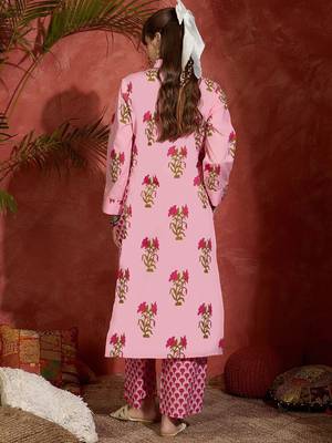 Floral Printed Shirt Collar Cotton Straight Kurta With Palazzos 5